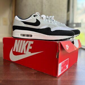 Nike Air Max 1 - Size 11 - Black and White Panda Oreo Colourway